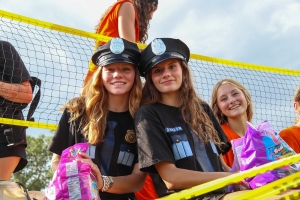 MUSTANG HOMECOMING PARADE