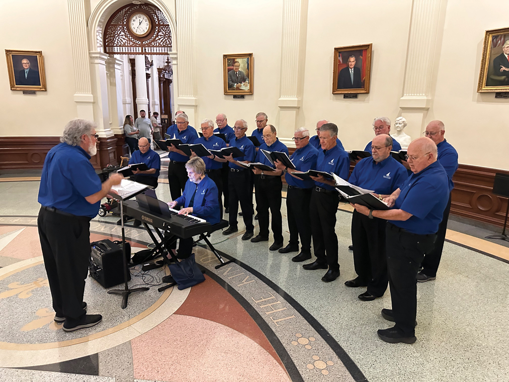 Highland Lakes Men's Chorus